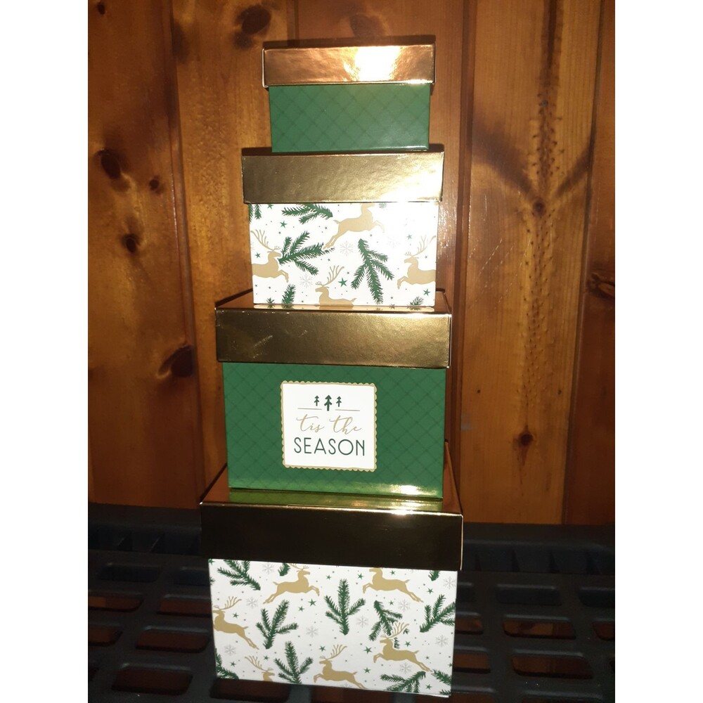 Nesting boxes gold green white